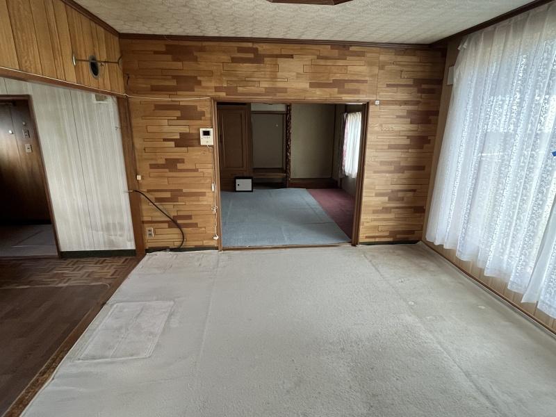 釧路市桜ケ岡５丁目　中古戸建 内観