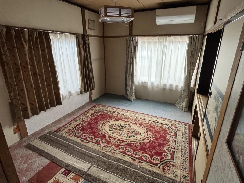 釧路市桜ケ岡５丁目　中古戸建 内観