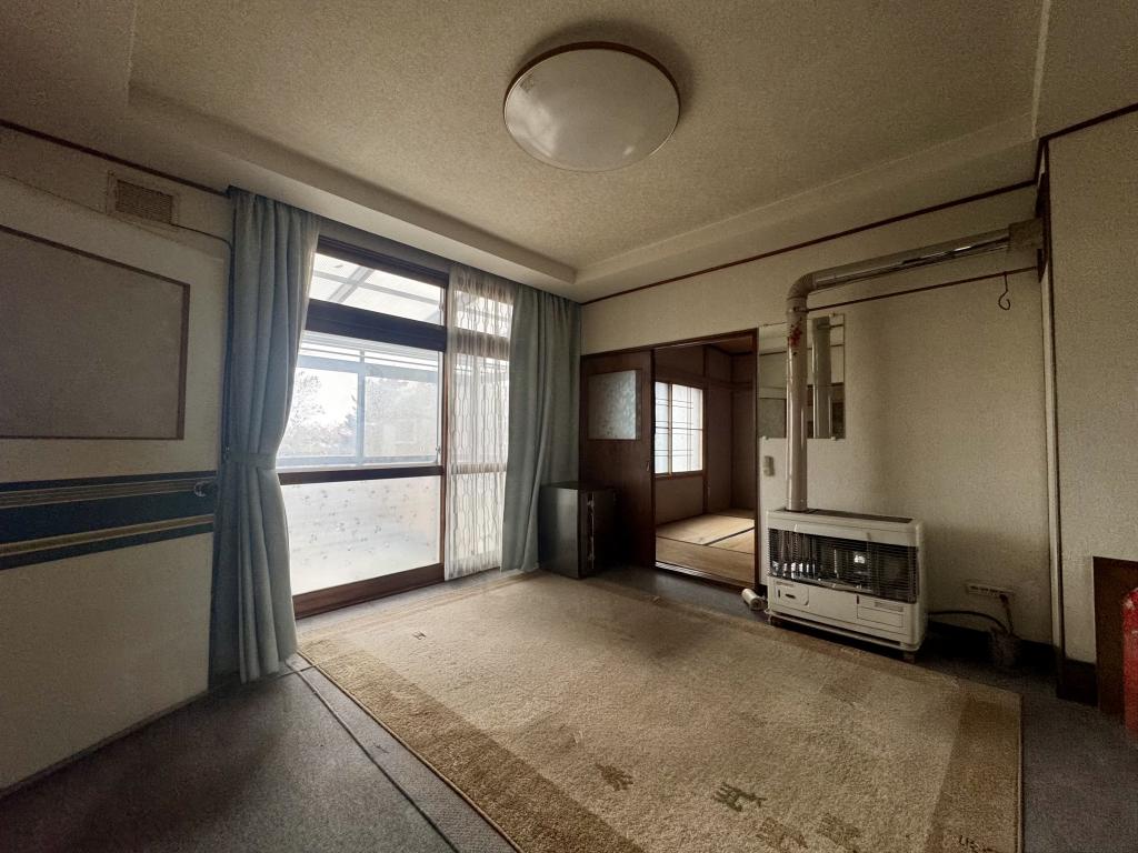 白樺台3丁目　中古戸建 内観